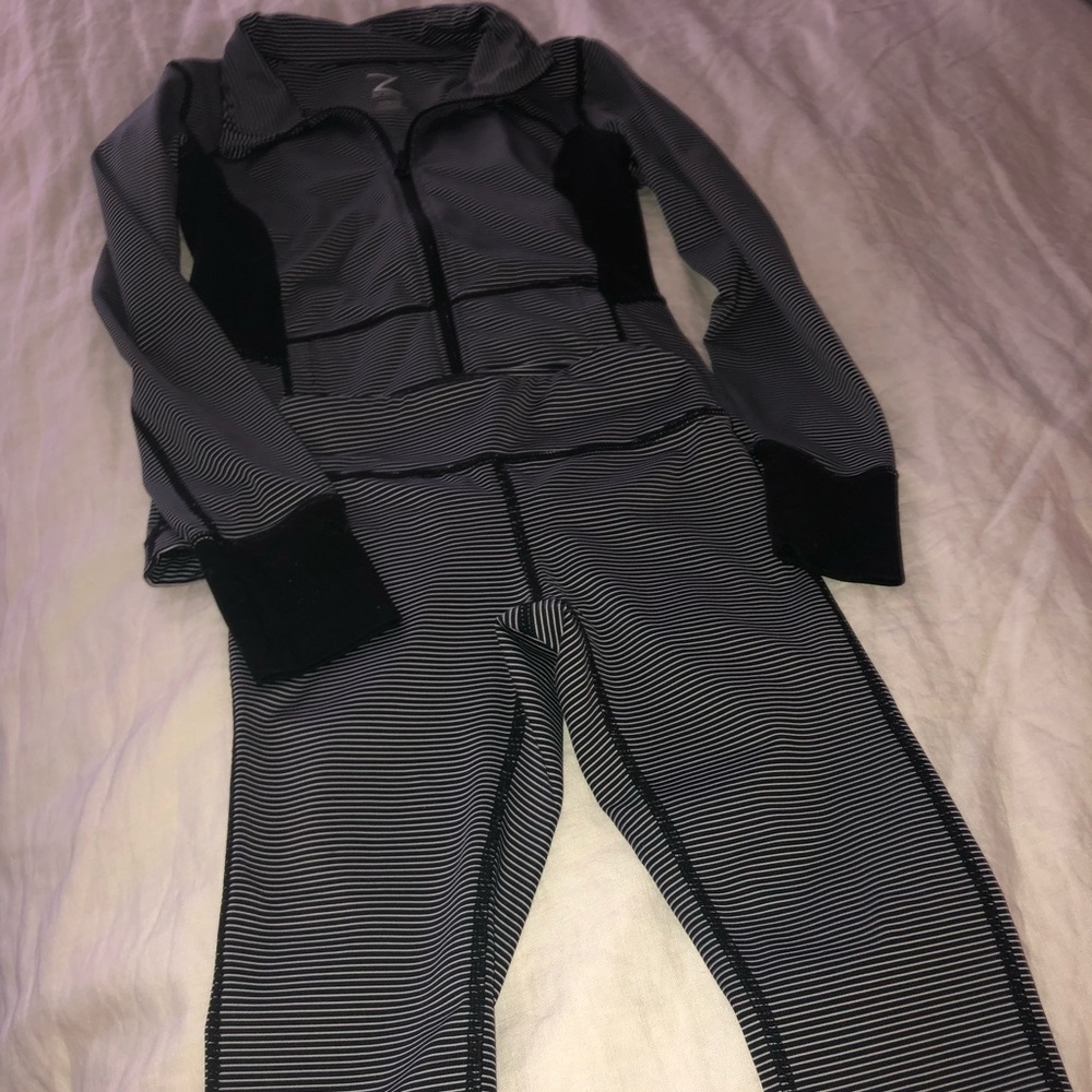 Z by Zella matching zippered too and pants